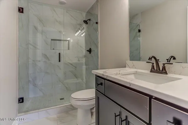 $569,500 | 9072 Treadway Creek, Hernando, MS 38632