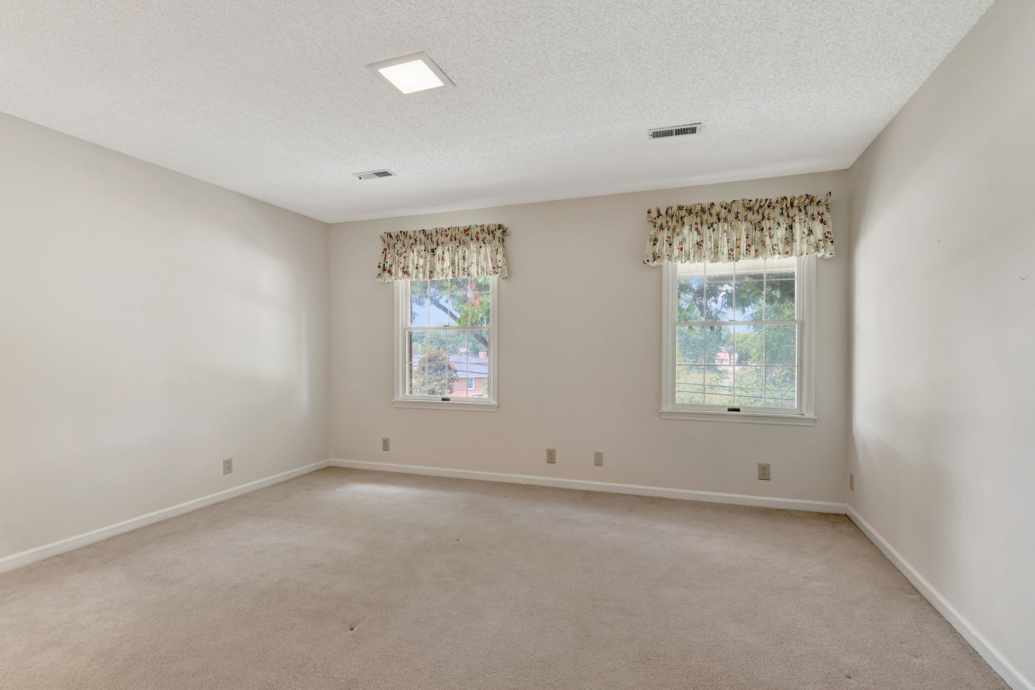 203 Rising Sun Terrace Old Hickory, TN 37138 - Photo 33 of 77 an empty room with windows