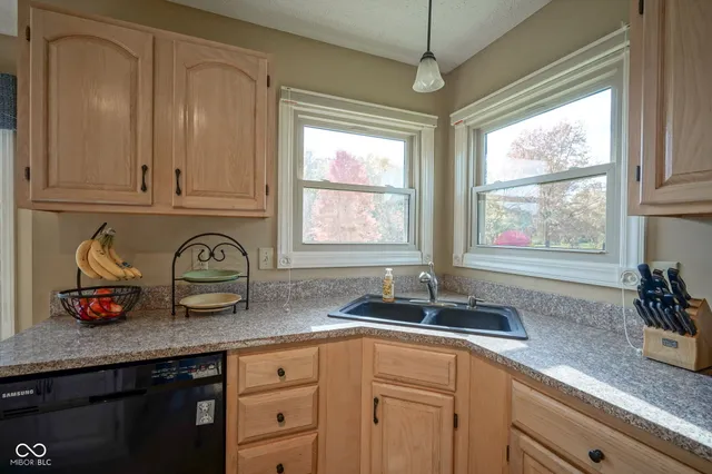 $417,000 | 10331 Blue Fin Drive, Indianapolis, IN 46256