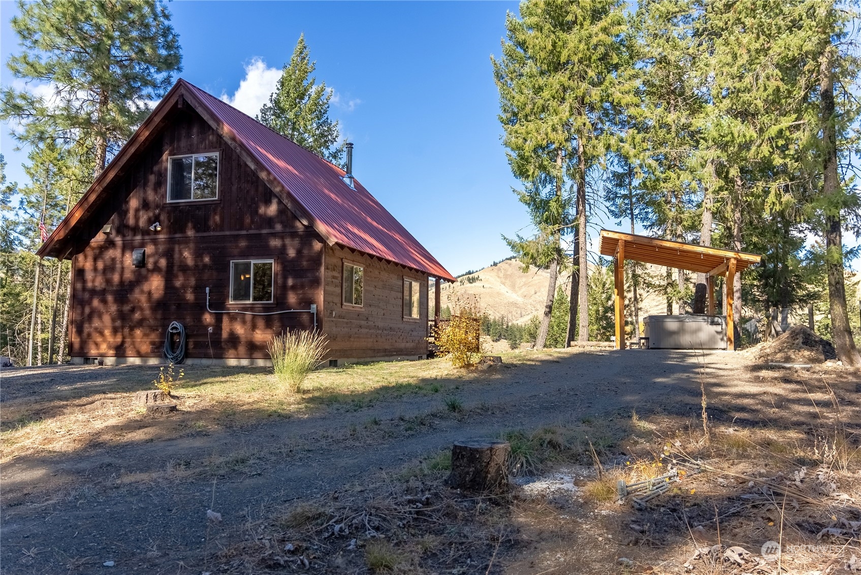 21 South Airstrip Road Twisp, WA 98856 - Photo 3 of 37 Gallery Image 3