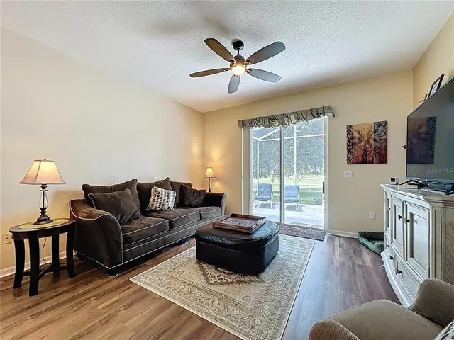 $375,900 | 4122 Hammersmith Drive, Clermont, FL 34711