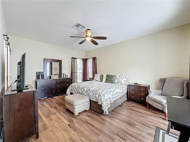 $375,900 | 4122 Hammersmith Drive, Clermont, FL 34711