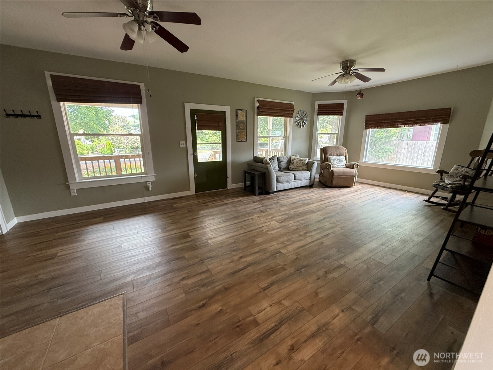 416 East Spring Street Dayton, WA 99328 - Photo 2 of 40