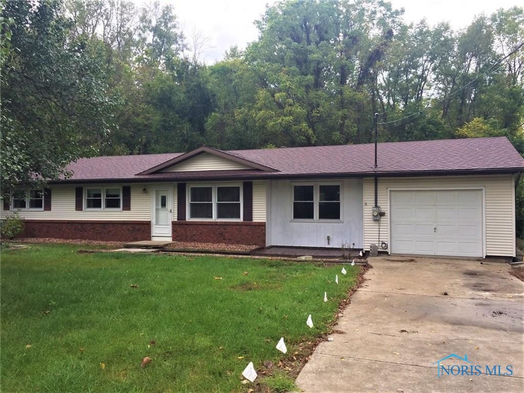 1420 Sand Ridge Road Bowling Green, OH 43402 - Photo 1 of 13 1420 Sand Ridge Rd. front