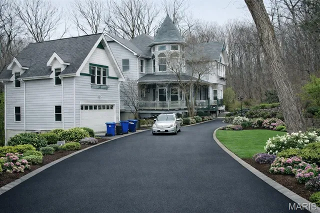 $375,000 | 19111 Foxfire Forest Road, Wildwood, MO 63069