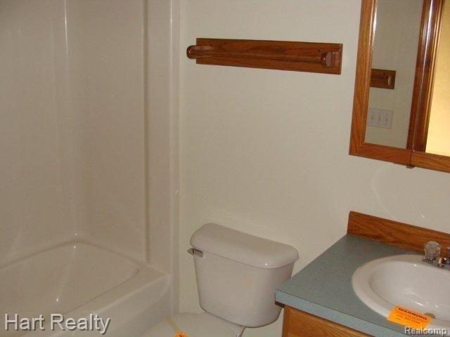 3566 English Road Kingston, MI 48741 - Photo 19 of 21 043.jpg
