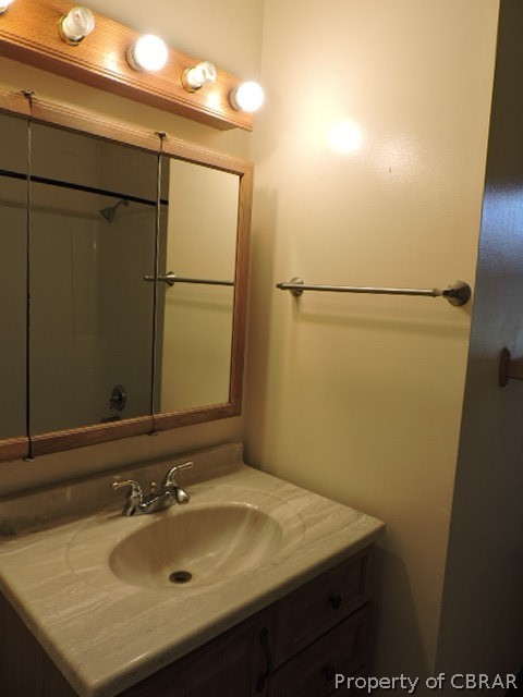 8096 Roaring Springs Road Gloucester, VA 23061 - Photo 9 of 16 BATH