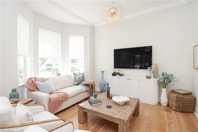 $16,000 | 453 8th Avenue South, Unit 106, Naples, FL 34102