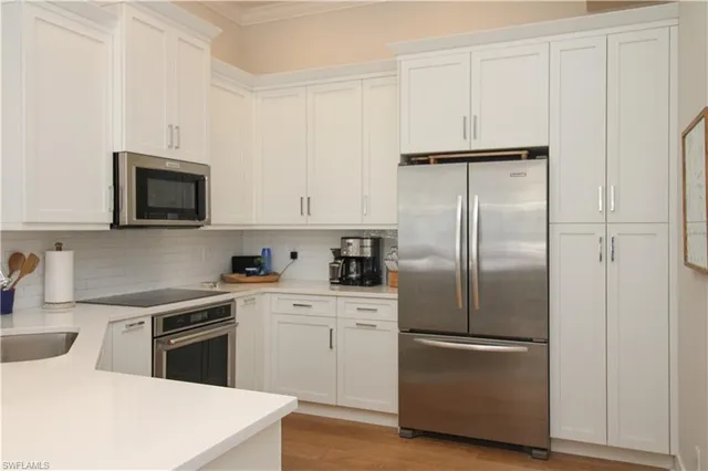 $16,000 | 453 8th Avenue South, Unit 106, Naples, FL 34102