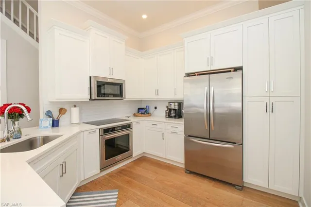 $16,000 | 453 8th Avenue South, Unit 106, Naples, FL 34102