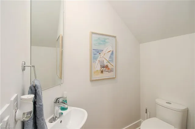 $16,000 | 453 8th Avenue South, Unit 106, Naples, FL 34102