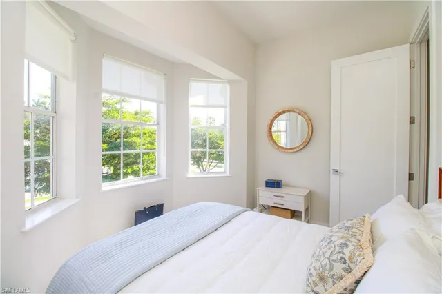 $16,000 | 453 8th Avenue South, Unit 106, Naples, FL 34102