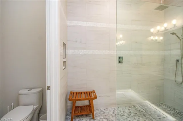 $16,000 | 453 8th Avenue South, Unit 106, Naples, FL 34102