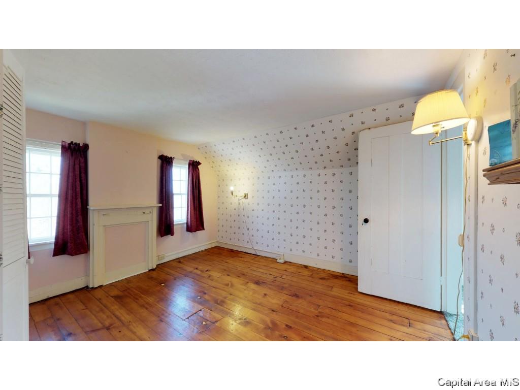 12043 Salisbury Road Pleasant Plains, IL 62677 - Photo 21 of 35 Gallery Image 21