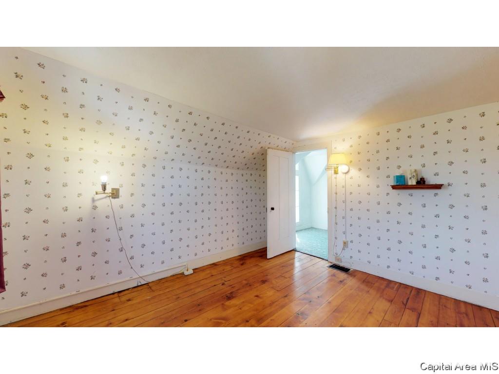 12043 Salisbury Road Pleasant Plains, IL 62677 - Photo 23 of 35 Gallery Image 23