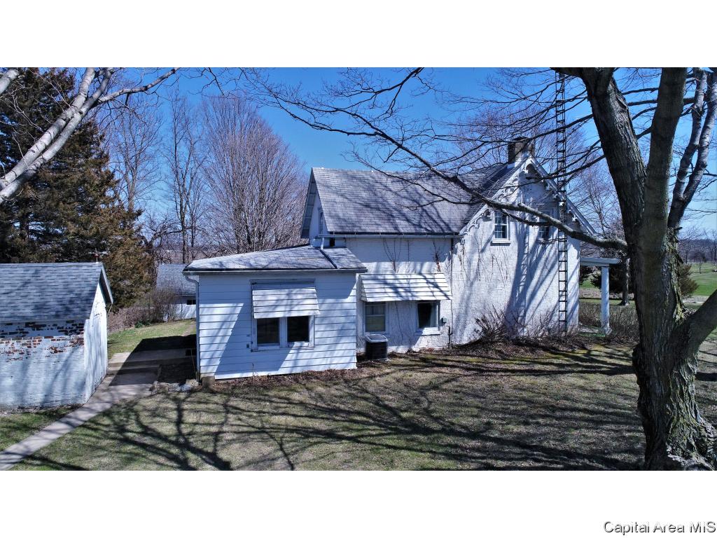 12043 Salisbury Road Pleasant Plains, IL 62677 - Photo 31 of 35 Gallery Image 31