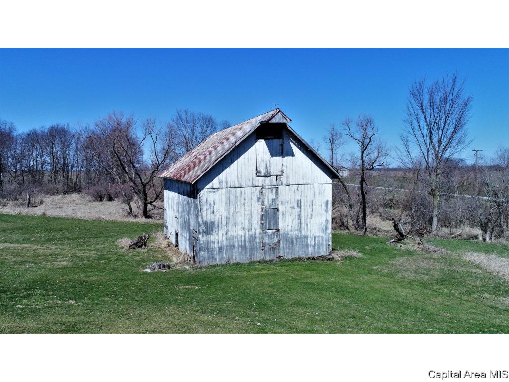 12043 Salisbury Road Pleasant Plains, IL 62677 - Photo 33 of 35 Gallery Image 33