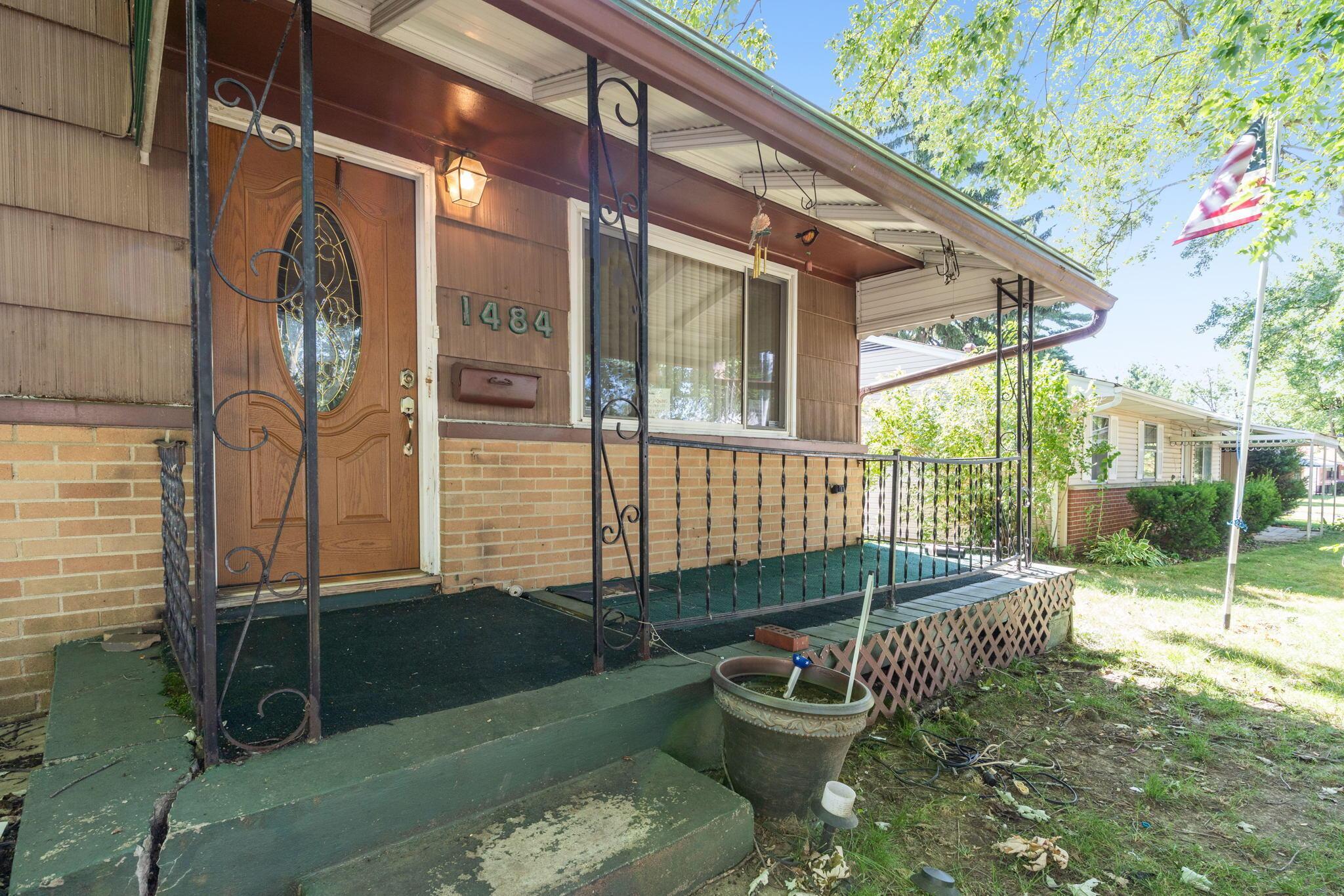 21-web-or-mls-1484-grattan-rd