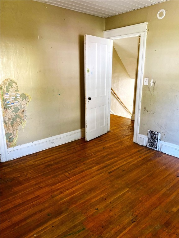 475 Cottage Street Rochester, NY 14611 - Photo 9 of 14