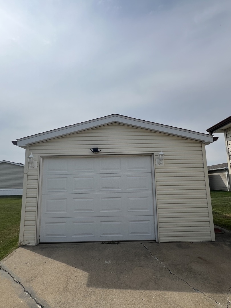 10 Swallow Lane Beecher, IL 60401 - Photo 23 of 25