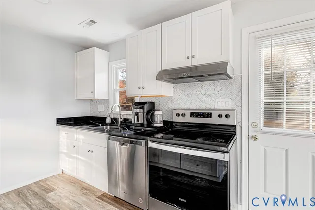 $350,000 | 5101 Blossomwood Circle, Chesterfield, VA 23832