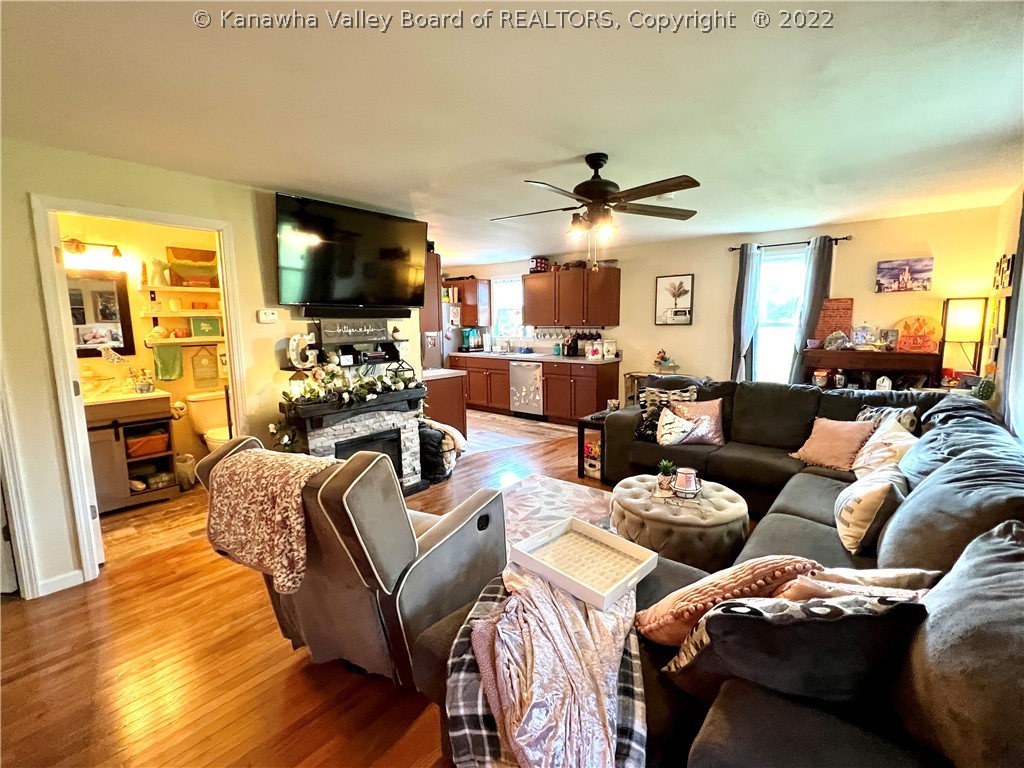 62 Lima Road Point Pleasant, WV 25550 - Photo 3 of 38 Gallery Image 3
