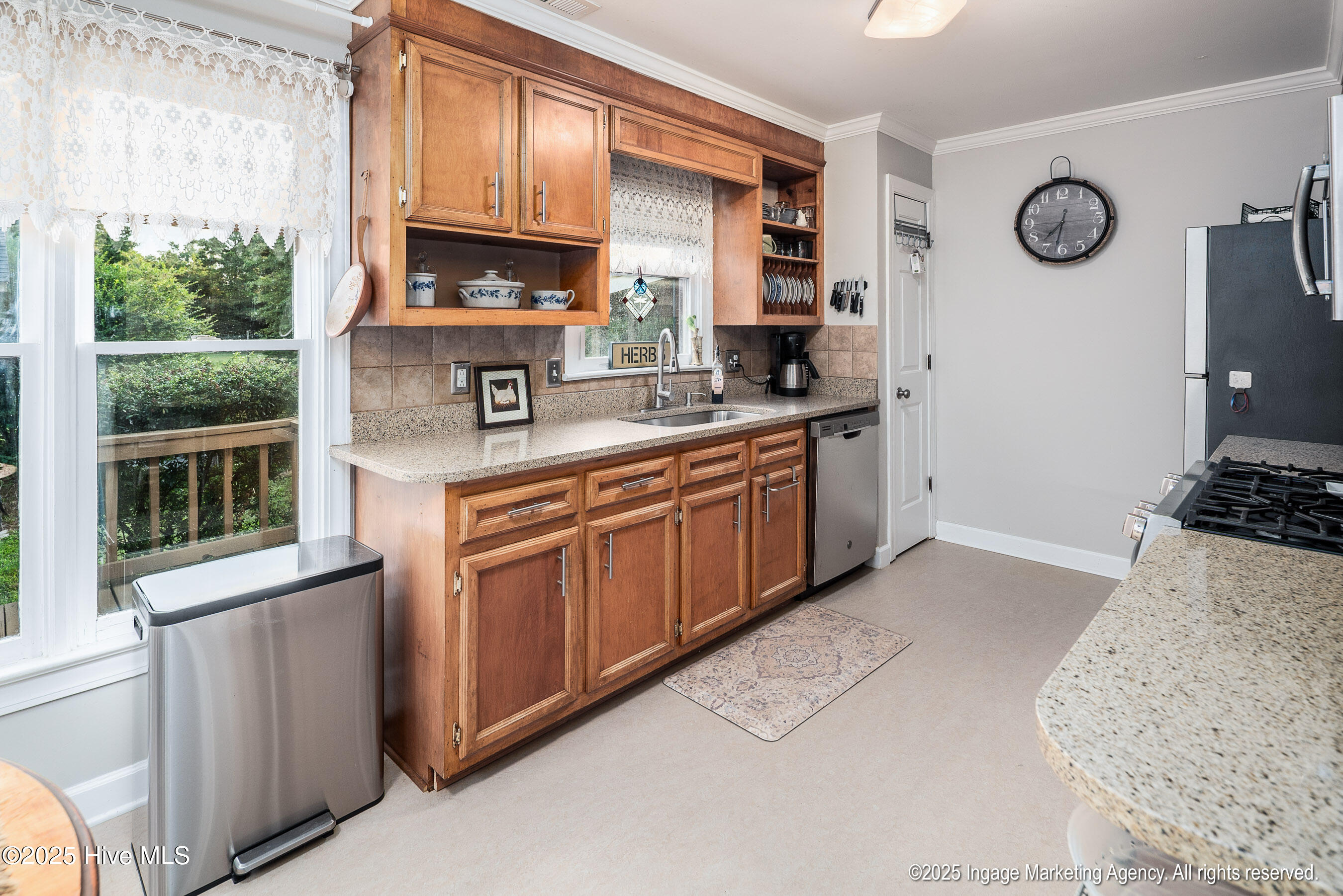 460 Riverside Road Grifton, NC 28530 - Photo 9 of 68 20250730 MLS S_Nilsen 460 Riverside Rd G