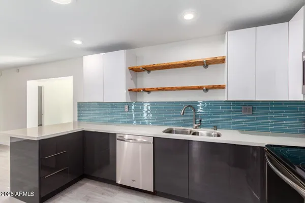 $525,000 | 3329 East Palm Lane, Phoenix, AZ 85008