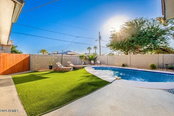 $525,000 | 3329 East Palm Lane, Phoenix, AZ 85008