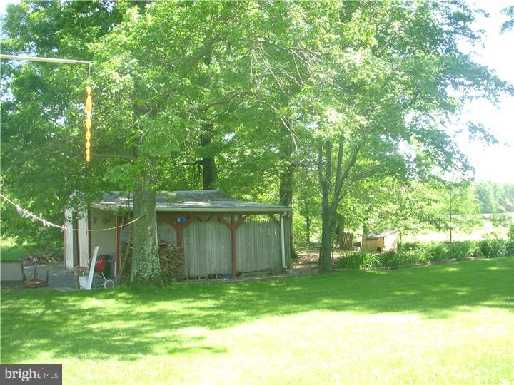 1718 Ridge Road Sellersville, PA 18960 - Photo 4 of 17 Back Yard