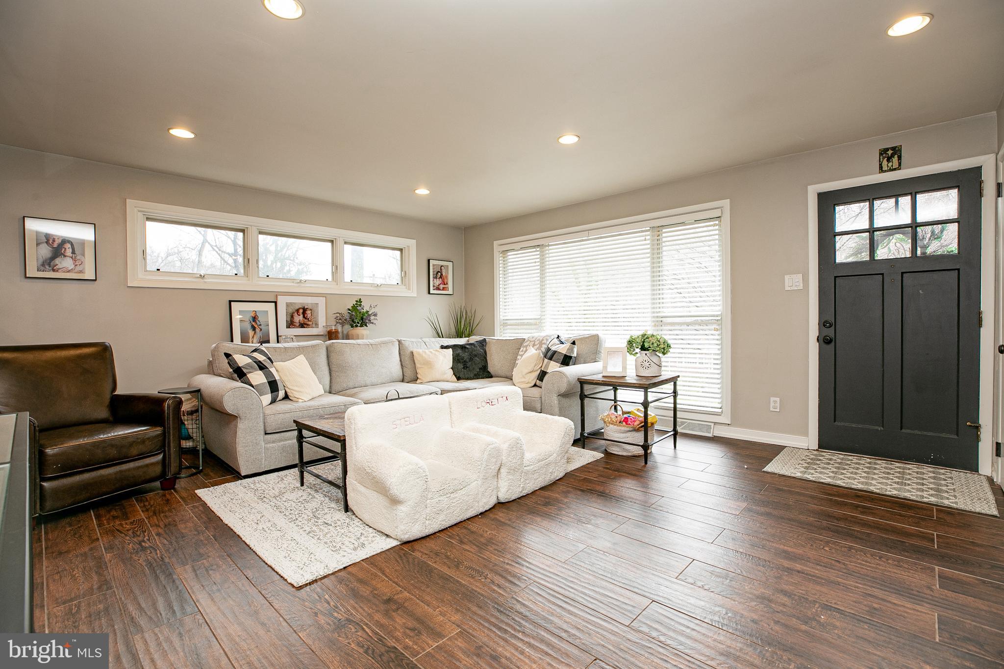 611 Brookwood Road Wayne, PA 19087 - Photo 5 of 41 a living room with furniture and a window