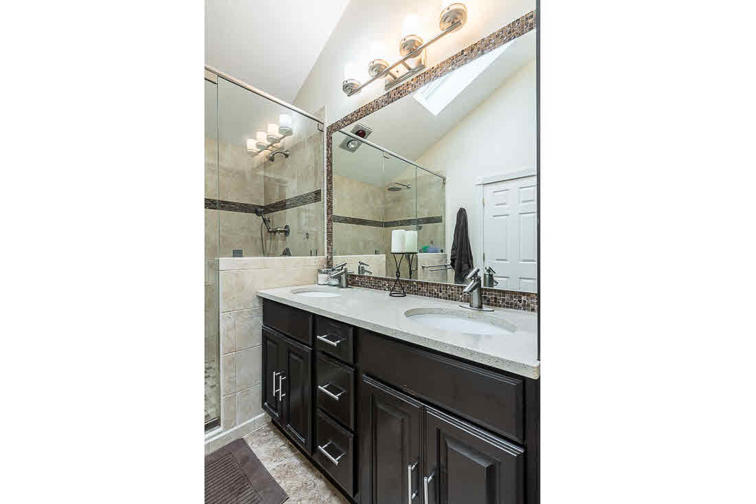 2690 Hunter Road Bettendorf, IA 52722 - Photo 16 of 24 Gallery Image 16