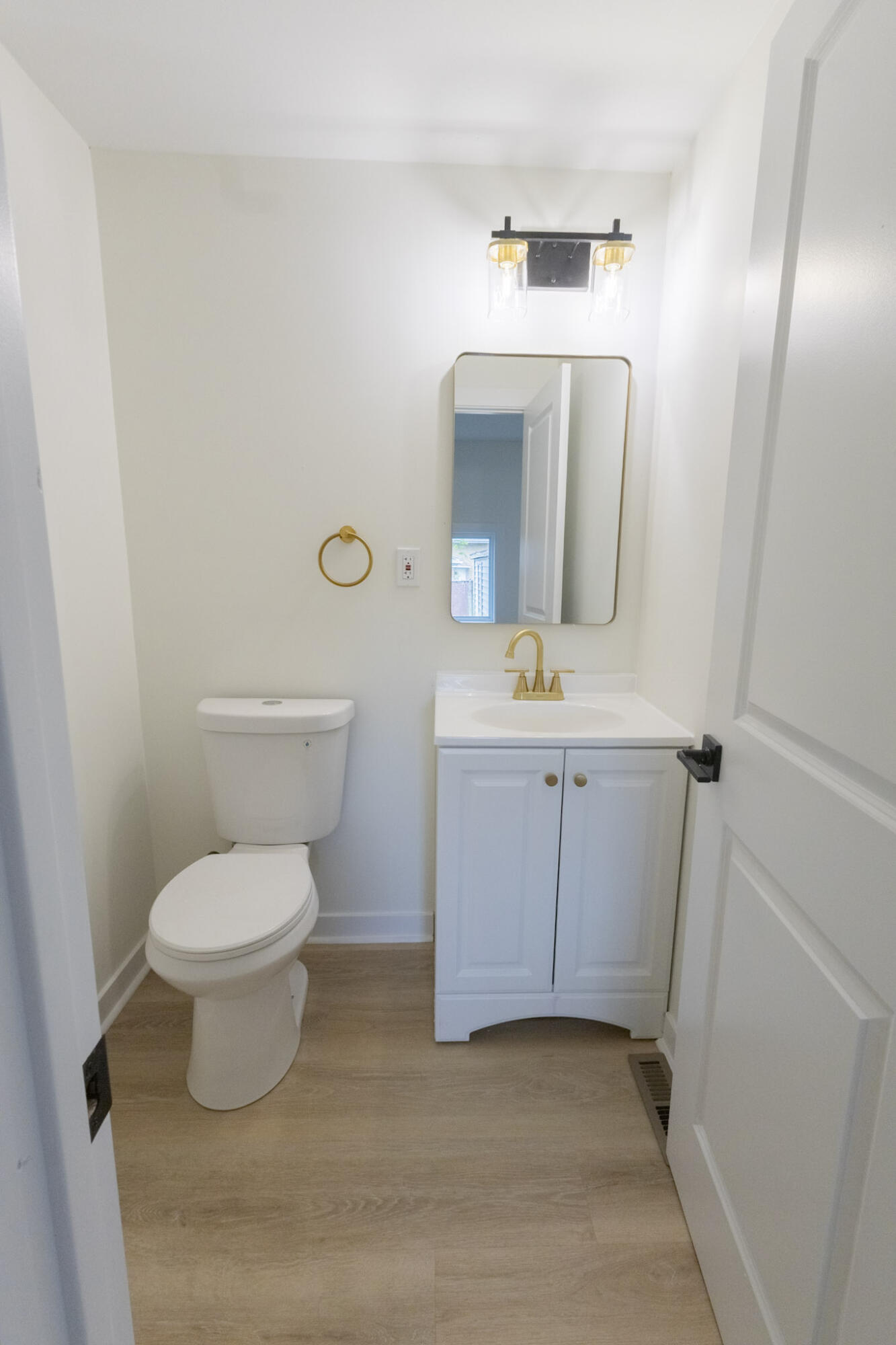 6929 Monroe Avenue Hammond, IN 46324 - Photo 10 of 21 1333x2000