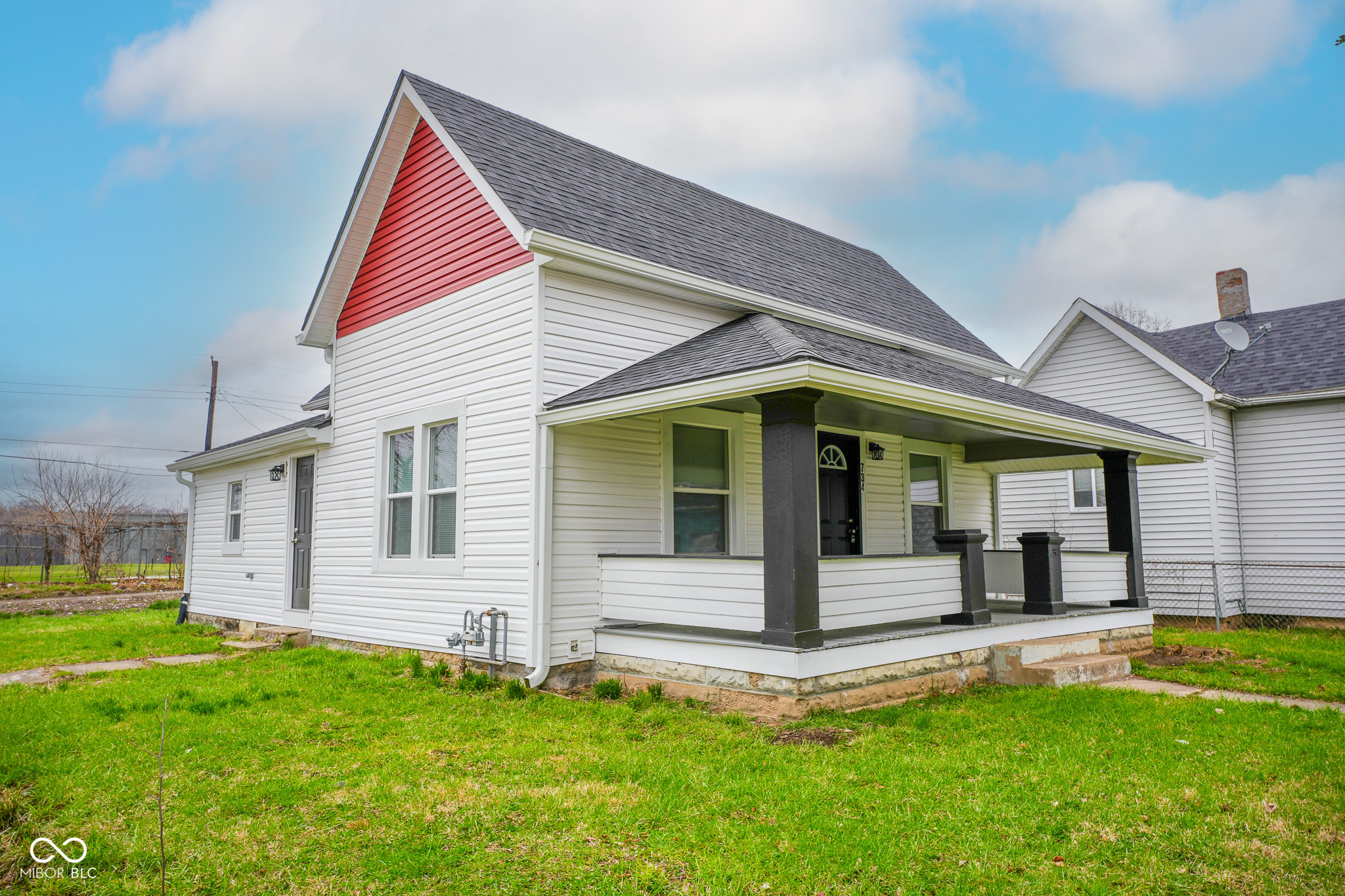 734 West 2nd Street Anderson, IN 46016 - Photo 1 of 18