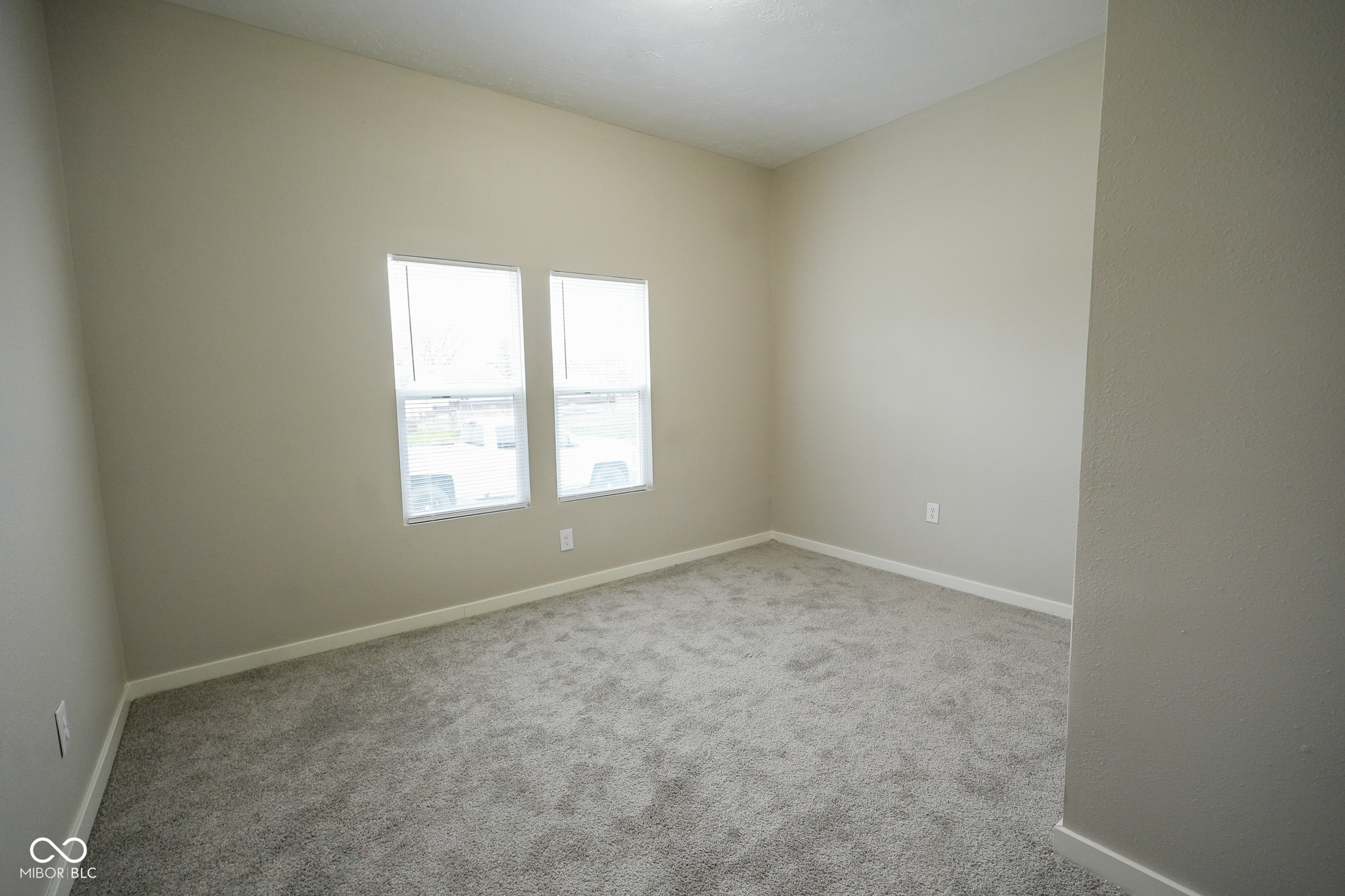 734 West 2nd Street Anderson, IN 46016 - Photo 6 of 18