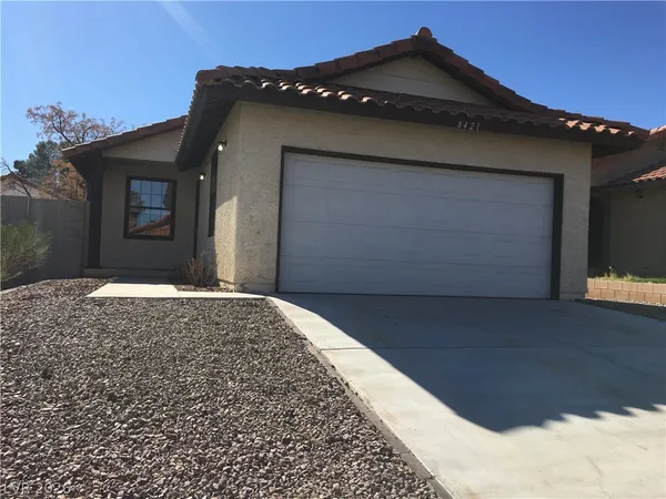 $1,800 | Undisclosed Address, Las Vegas, NV 89145