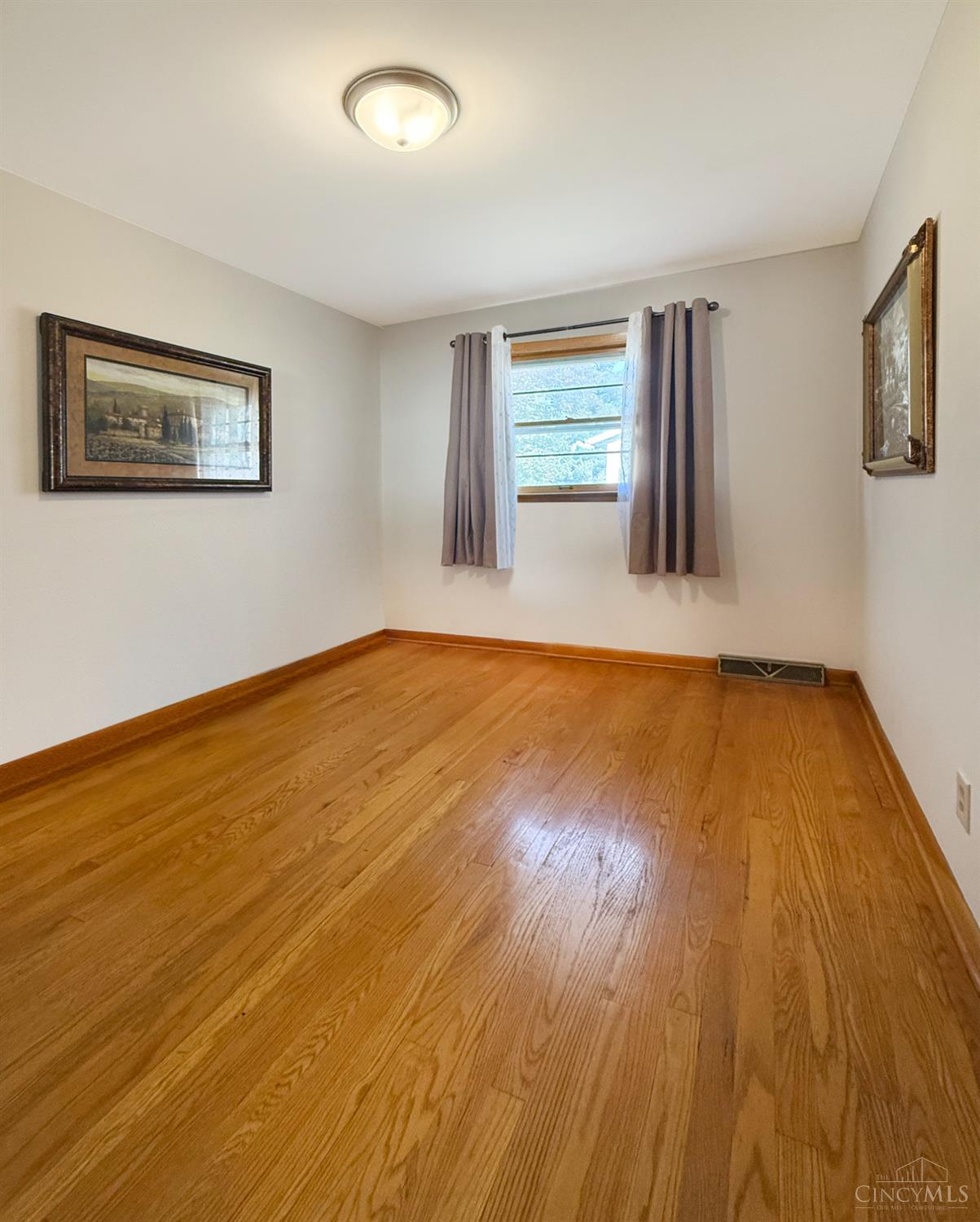 2215 Wellington Road Middletown, OH 45044 - Photo 21 of 28