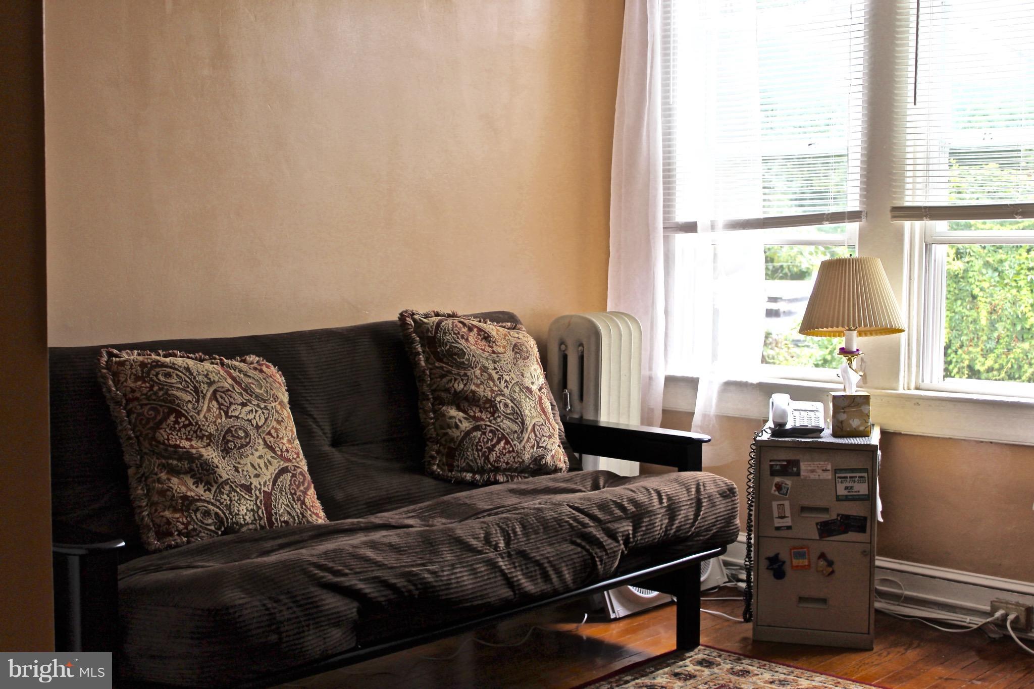 102 South Tremont Road Baltimore, MD 21229 - Photo 20 of 30 Bedroom