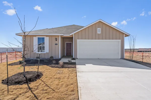 $1,895 | 2471 Winding Creek Road, Kyle, TX 78640
