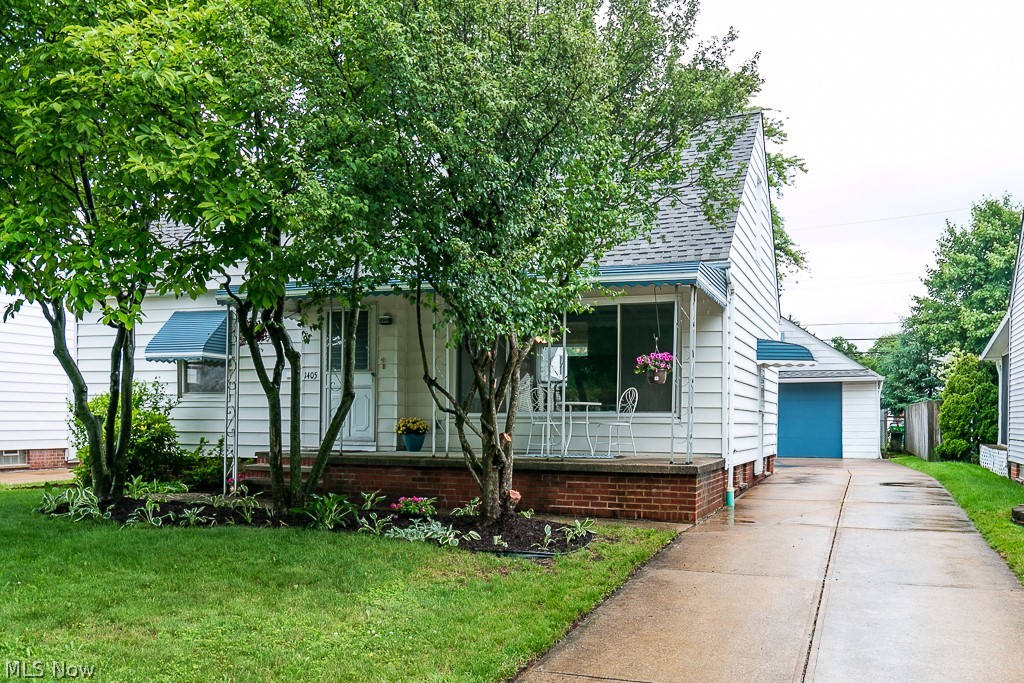 1405 West Miner Road Cleveland, OH 44124 - Photo 1 of 27 Enjoy summer entertaining on this lovely front porch!