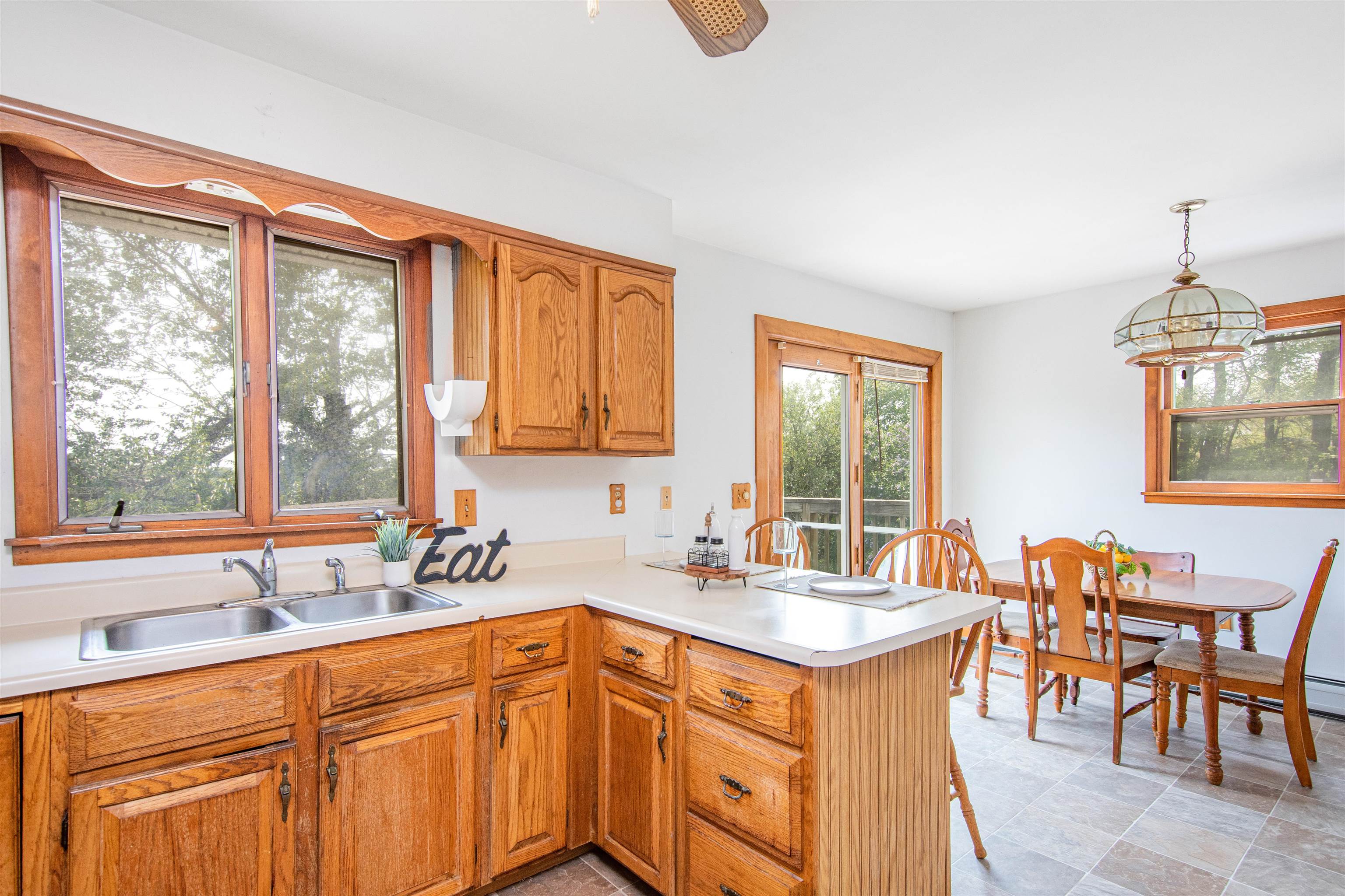 4109 Lower Newton Road St. Albans Town, VT 05488 - Photo 4 of 27