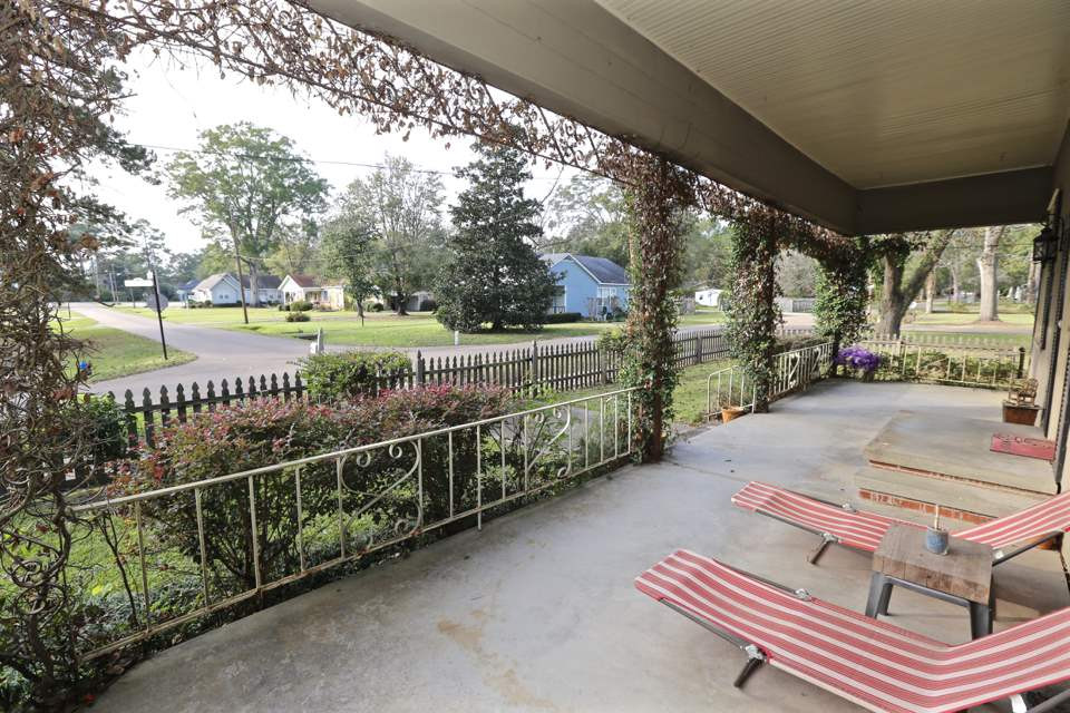 106 Rhodes Avenue Pelahatchie, MS 39145 - Photo 2 of 28 Photo 2