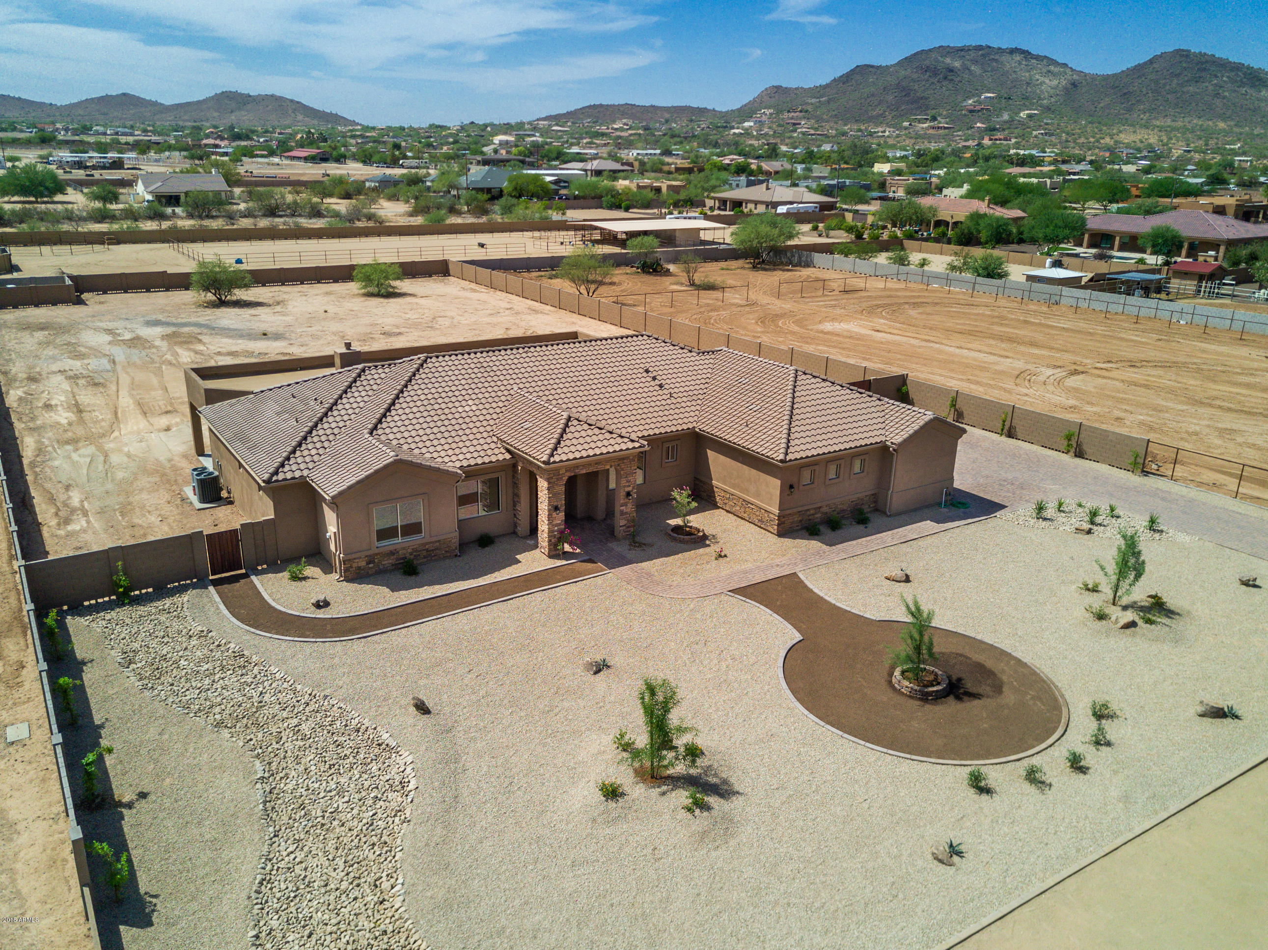 915 West Maddock Road Phoenix, AZ 85086 - Photo 38 of 51 Aerial Overall