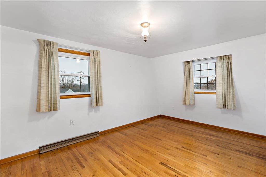 114 Grace Street McKees Rocks, PA 15136 - Photo 8 of 22