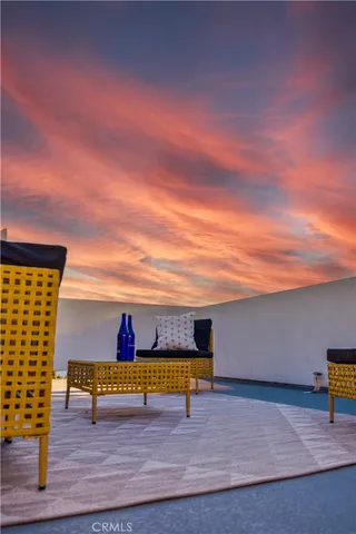 $3,190,000 | 707 2nd Street, Hermosa Beach, CA 90254