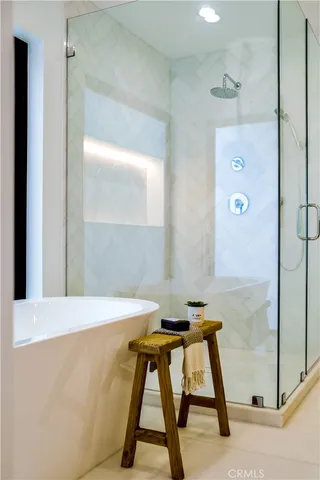 $3,190,000 | 707 2nd Street, Hermosa Beach, CA 90254