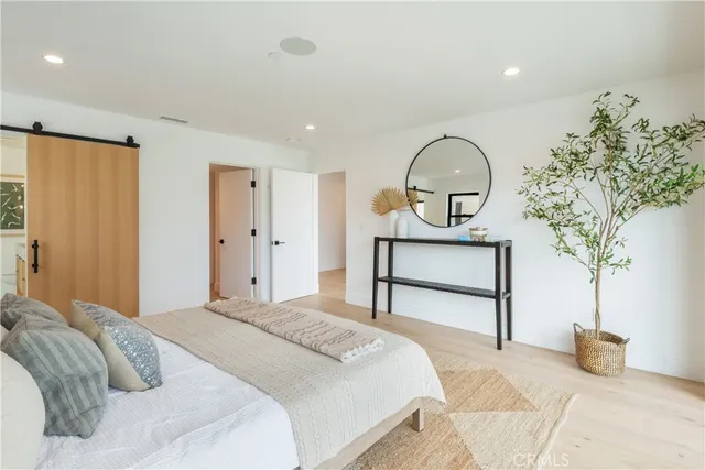 $3,190,000 | 707 2nd Street, Hermosa Beach, CA 90254