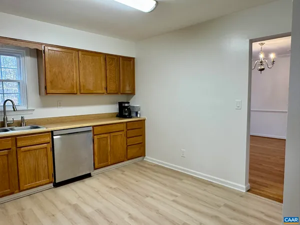$2,500 | 3176 Crossfield Lane, Charlottesville, VA 22911