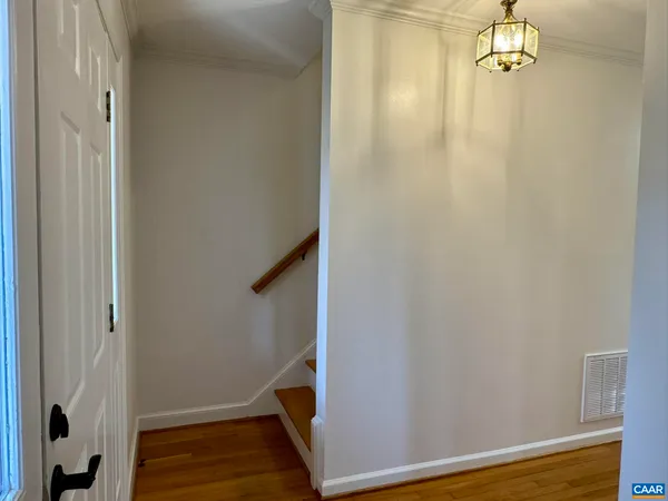 $2,500 | 3176 Crossfield Lane, Charlottesville, VA 22911