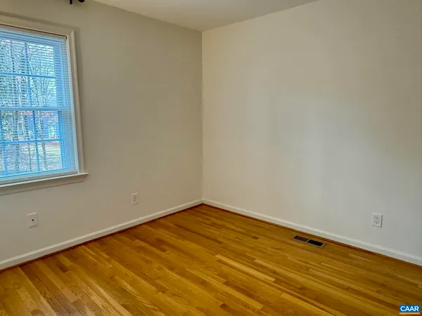 $2,500 | 3176 Crossfield Lane, Charlottesville, VA 22911